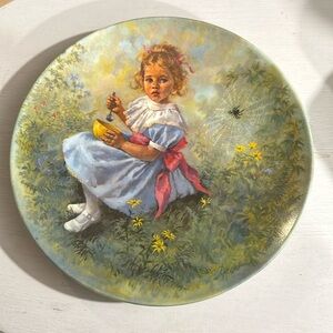 Reco little miss muffet decorative plate